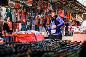 BIB: 
                            <button type="button" onclick="openModal(25581323)" class="btn btn-primary btn-sm float-right btn-popup" data-toggle="modal" data-target=".modal-high-quality">
                        <i class="fas fa-shopping-cart"></i> Add to Cart
                    </button>
                                            <button type="button" onclick="isThisMe(25581323, true)" class="btn btn-success btn-sm float-right btn-popup btn-isme hidden" data-toggle="tooltip" data-placement="bottom" title="นี่คือรูปของคุณใช่ไหม คลิกที่นี่เพื่อเอาเข้าอัลบั้ม">
                        <i class="fas fa-plus"></i> Add to album
                    </button>
                    <button type="button" onclick="isThisMe(25581323, false)" class="btn btn-warning btn-sm float-right btn-popup btn-isnotme hidden">
                        <i class="fas fa-ban"></i> Remove from album
                    </button>